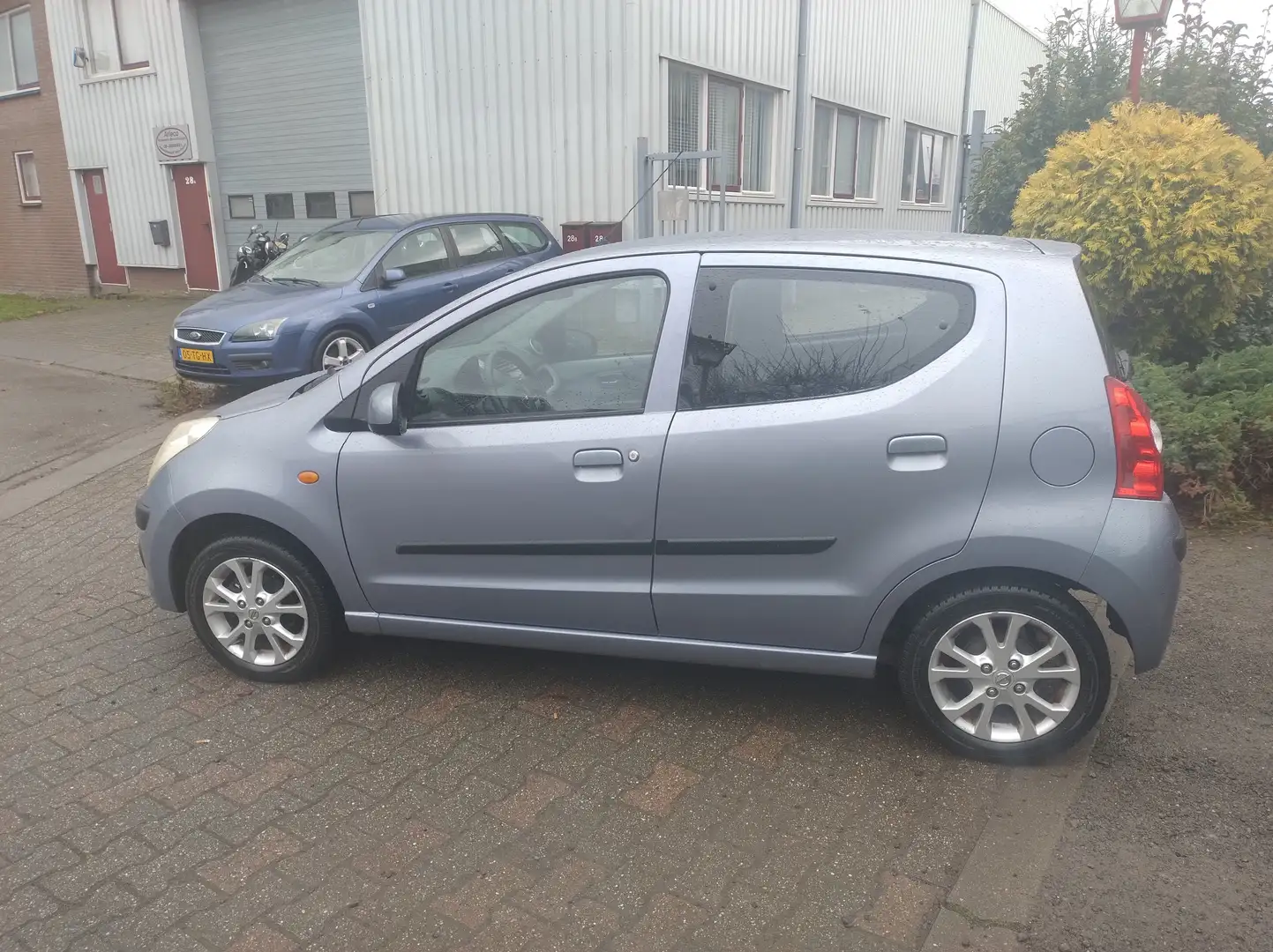 Nissan Pixo 1.0 Acenta Grijs - 2