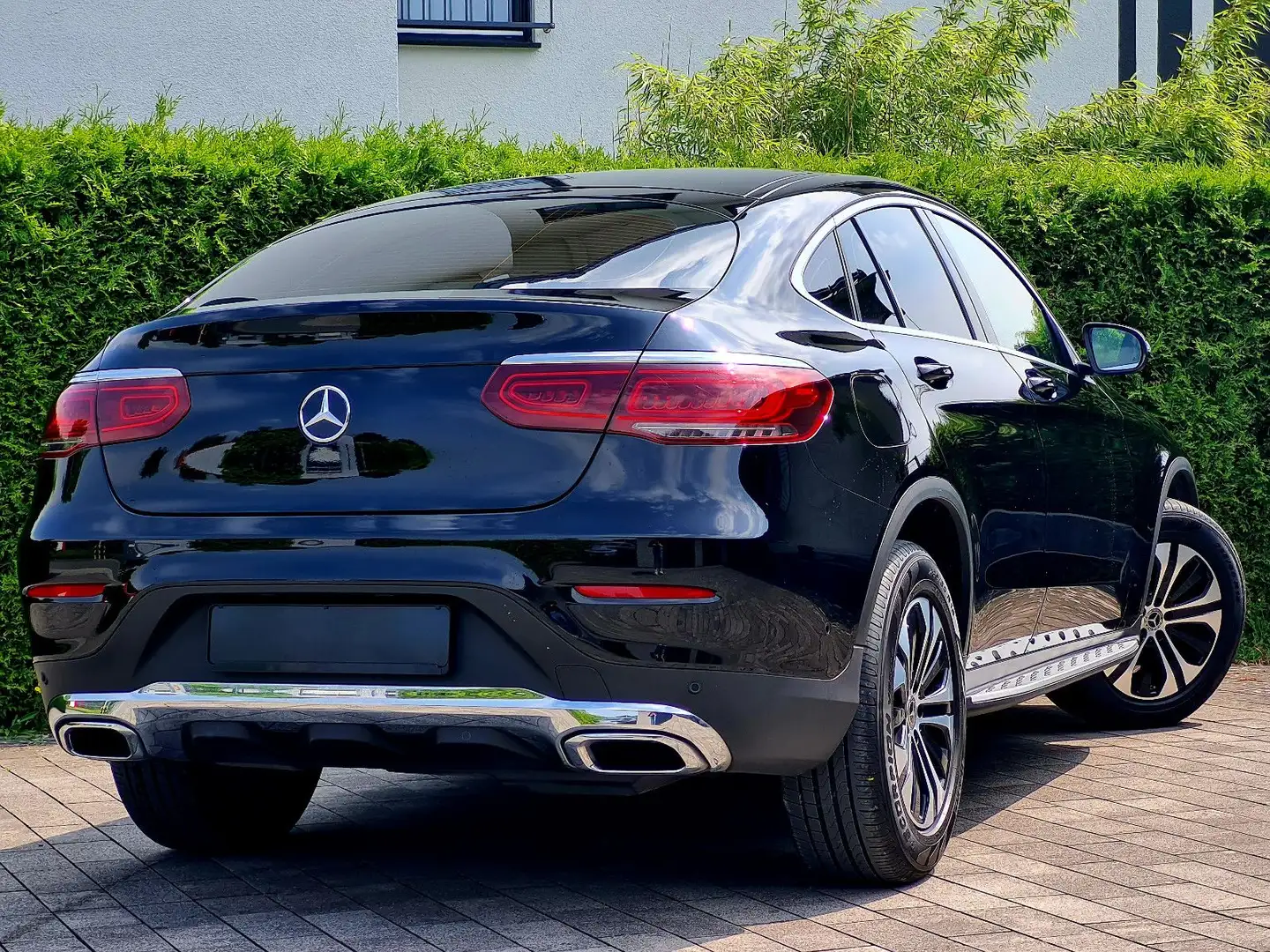 Mercedes-Benz GLC 200 d Coupe 9G 4Matic Nero - 2
