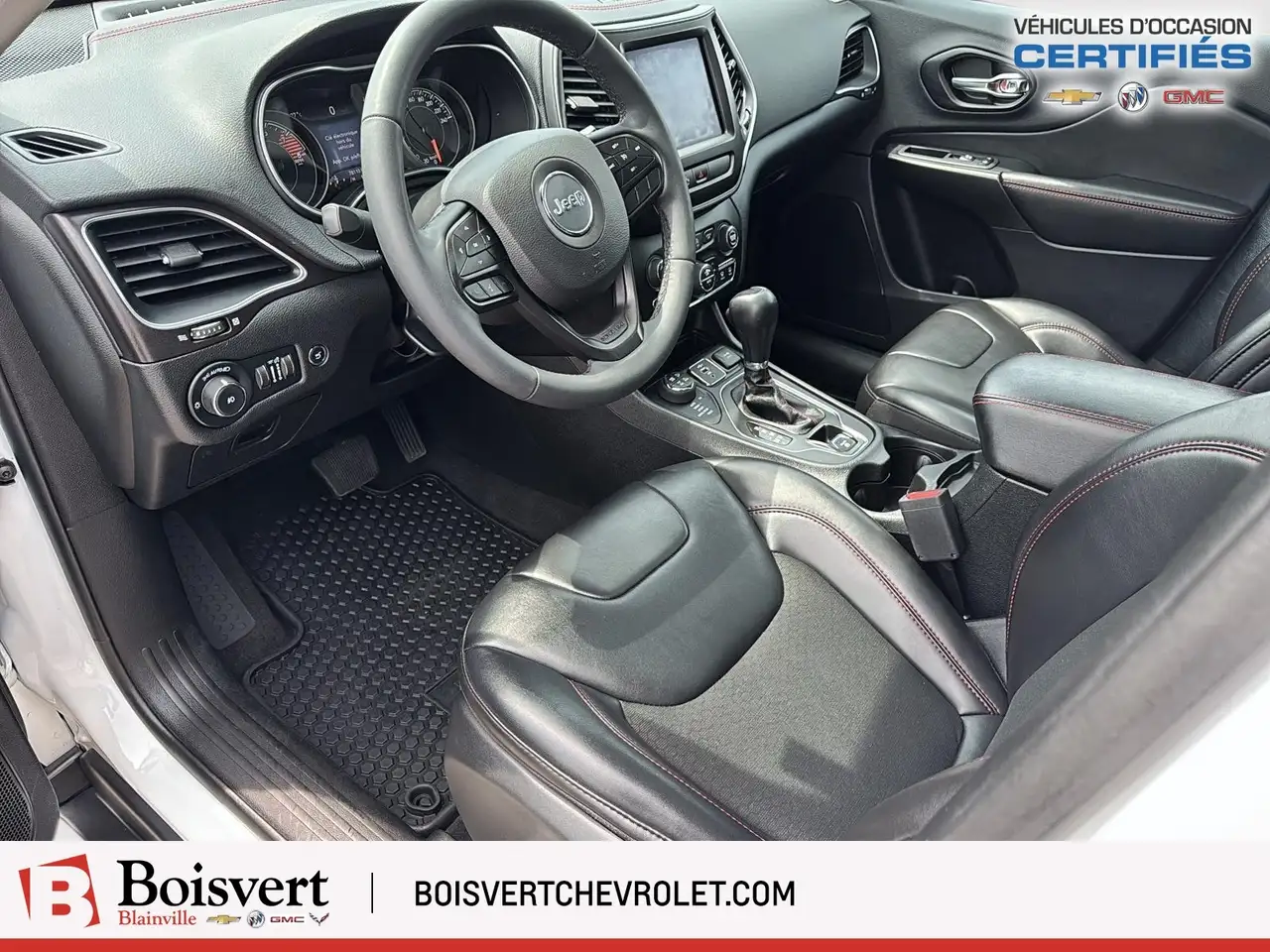 Jeep Cherokee photo Jeep Cherokee