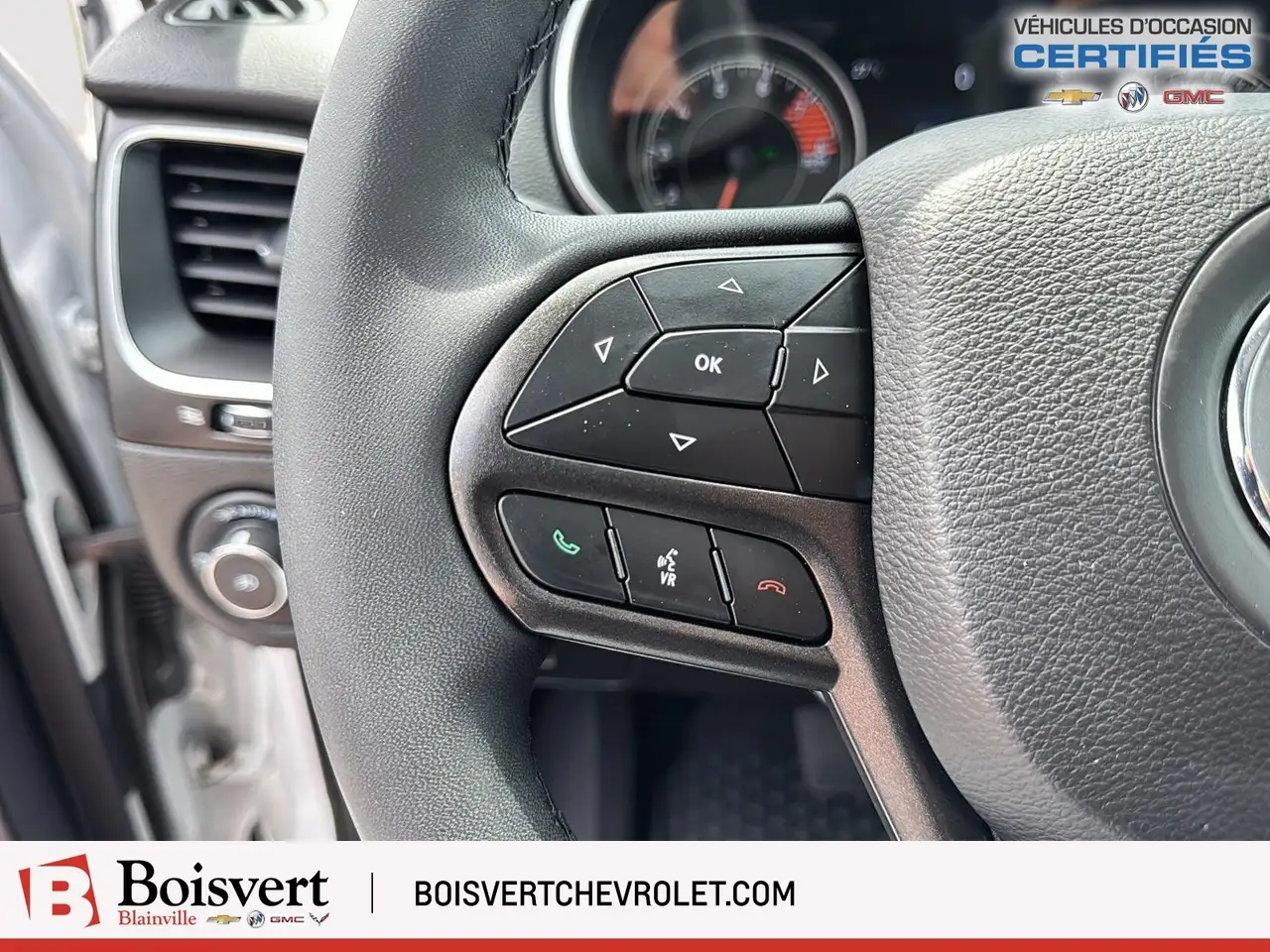 Jeep Cherokee photo Jeep Cherokee