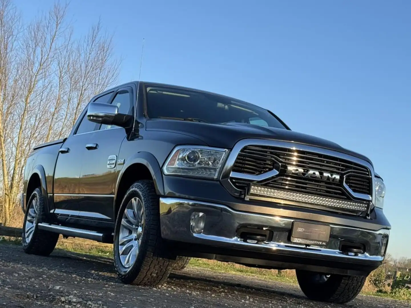 Dodge RAM 1500 LONGHORN 5.7L V8 HEMI, ORIG NED, LUCHTVERING, Gris - 2