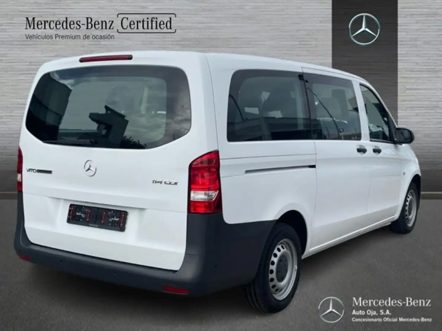 Mercedes-Benz Vito Tourer 114 CDI tD Base Larga - 2
