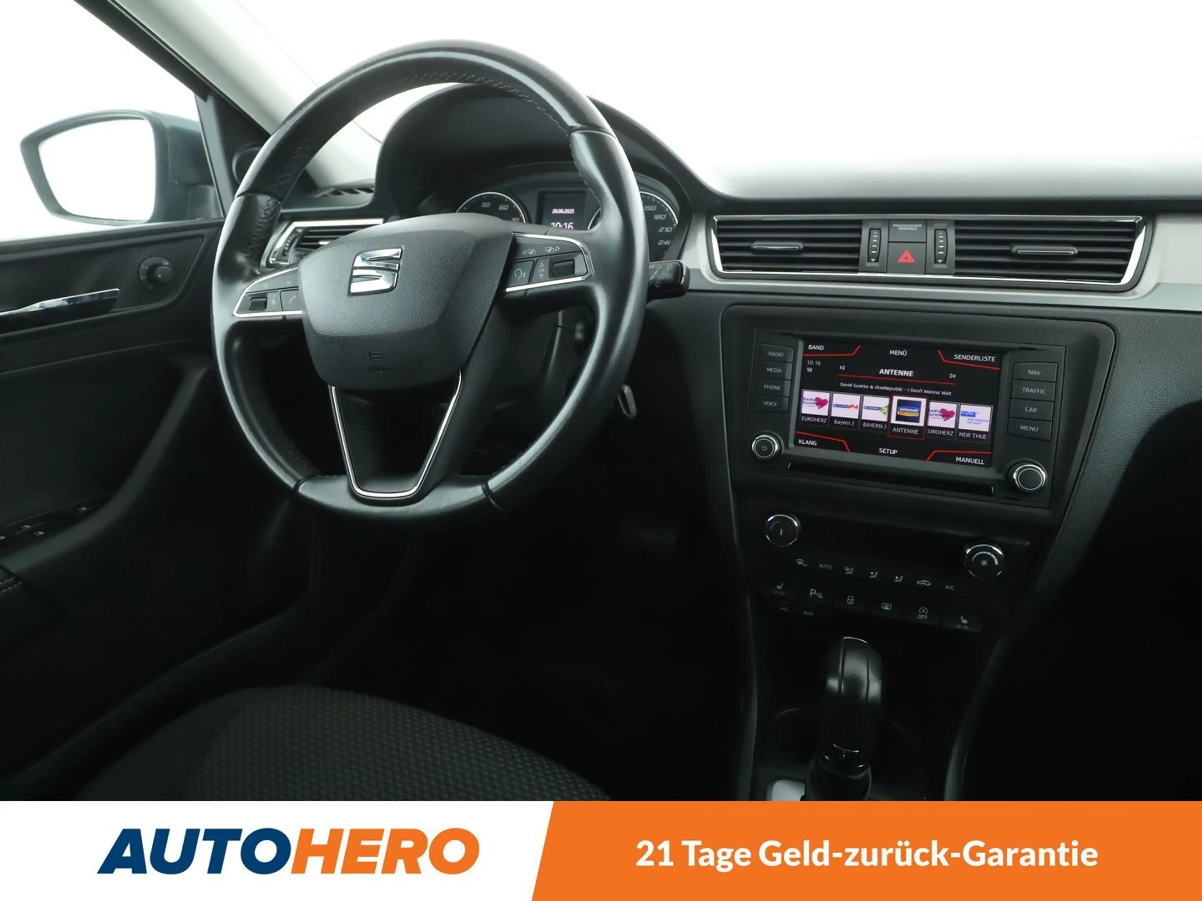 SEAT Toledo 1.4 TSI Style Aut.*NAVI*PDC*SHZ*TEMPO*ALU* — photo 13