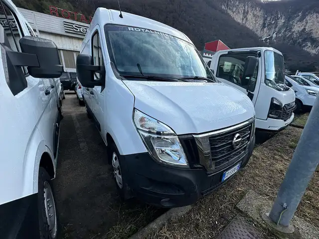 Nissan NV400 35 FWD 2020 3102011