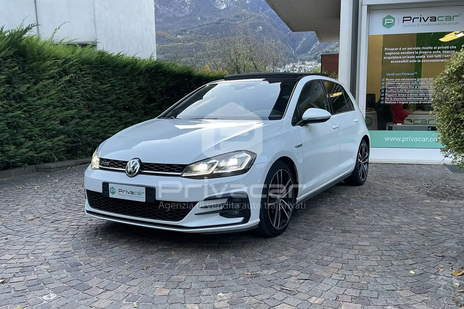 Volkswagen Golf Golf GTD 2.0 TDI DSG 5p. BlueMotion Technology Blanc - 1