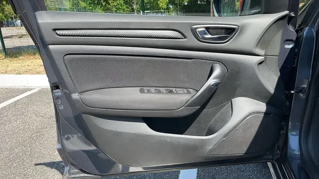 Renault Megane view 7