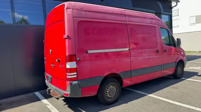 Mercedes-Benz Sprinter view 5