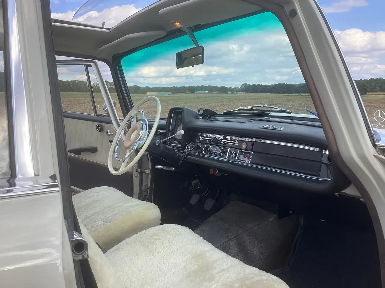 Mercedes-Benz 190, foto 8
