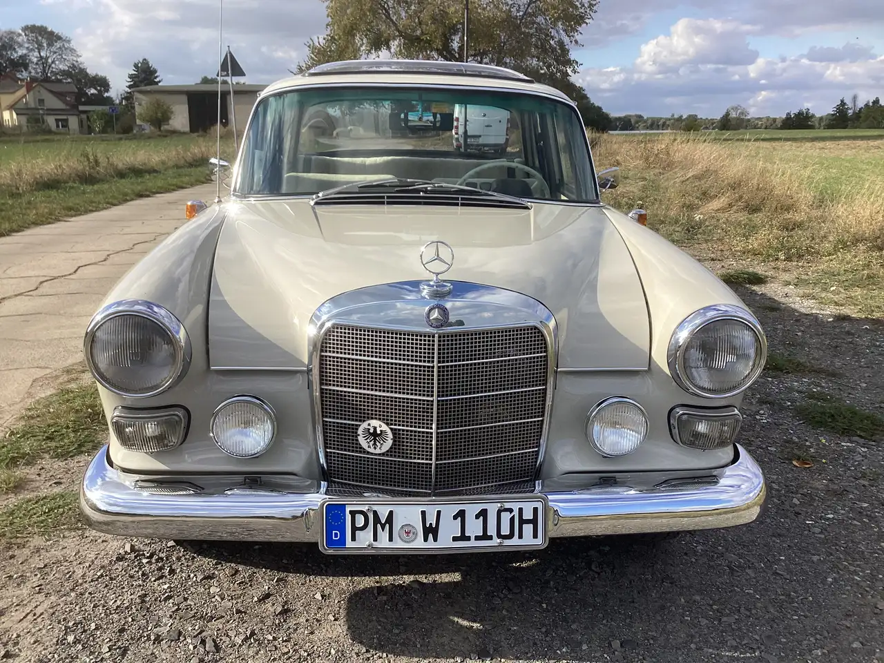 Mercedes-Benz 190, foto 3