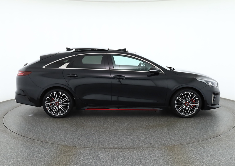 Kia ProCeed / pro_cee'd ProCeed 1.6 T-GDI GT LED Navi Panorama Kamera — photo 6