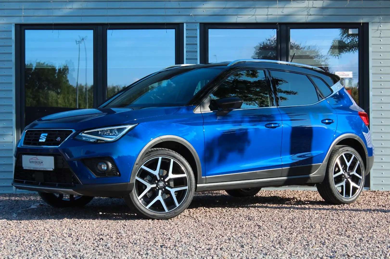 SEAT Arona FR*Bremsen Neu*Leder*LED*HU/AU Neu*18 Zoll Blau - 1