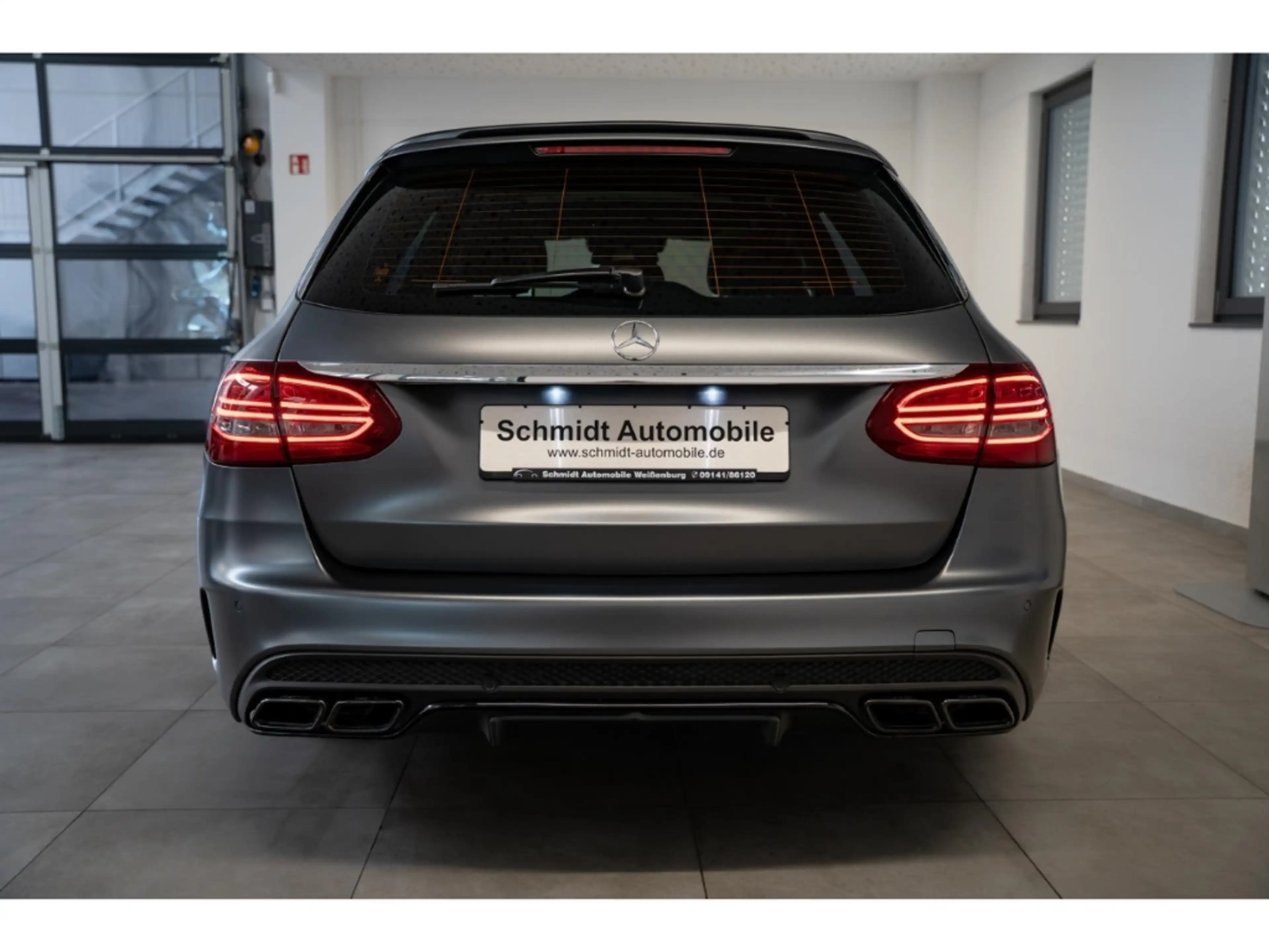 Mercedes-Benz CLS 63 AMG 4.0 Pano eAHK ACC eSitze Intelli Ligt — photo 4