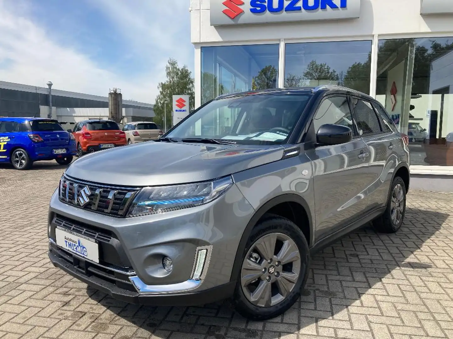 Suzuki Vitara 1,5 Comfort TOP mit wenig Kilometer Grau - 1