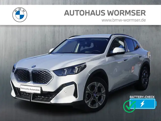 BMW iX2 xDrive30 Advantage AHK+StHz+StKlima+Navi+SHZ
