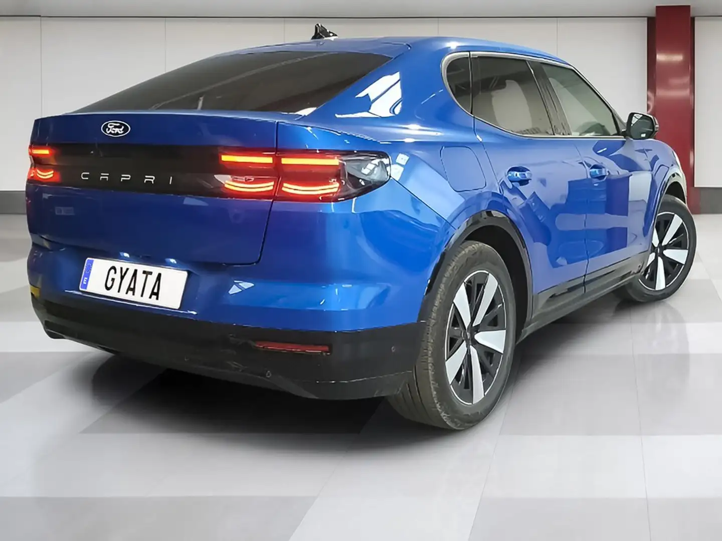Ford Capri RWD Rango Extendido Premium 77kWh Azul - 2