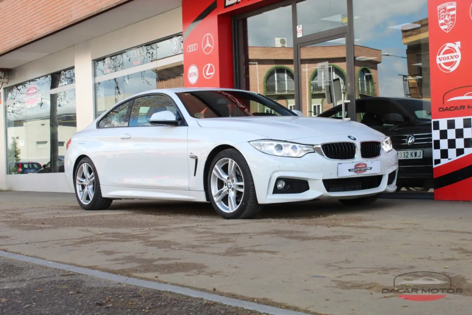 BMW 420 420dA Coupé M-Sport Edition Blanc - 1