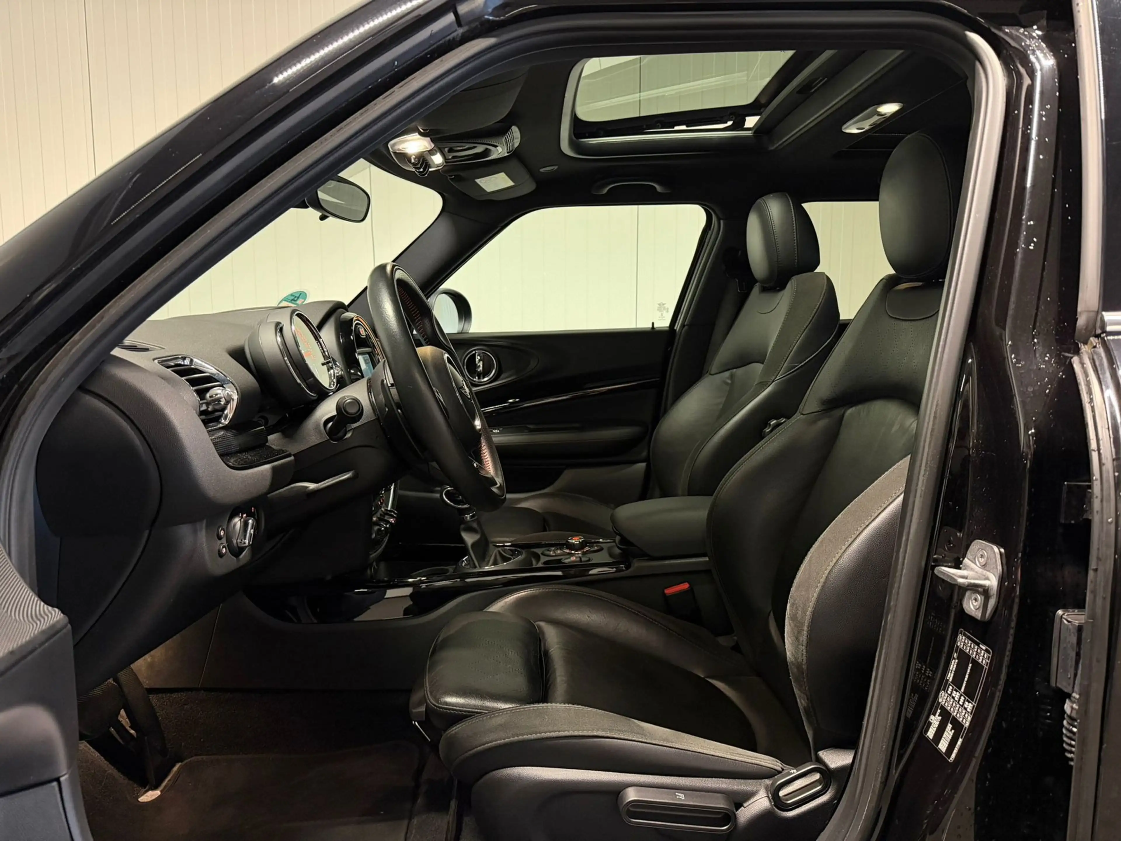 MINI Cooper S Clubman 2.0 Pepper Serious Business (PANO, LEDER, LED, STO — photo 11