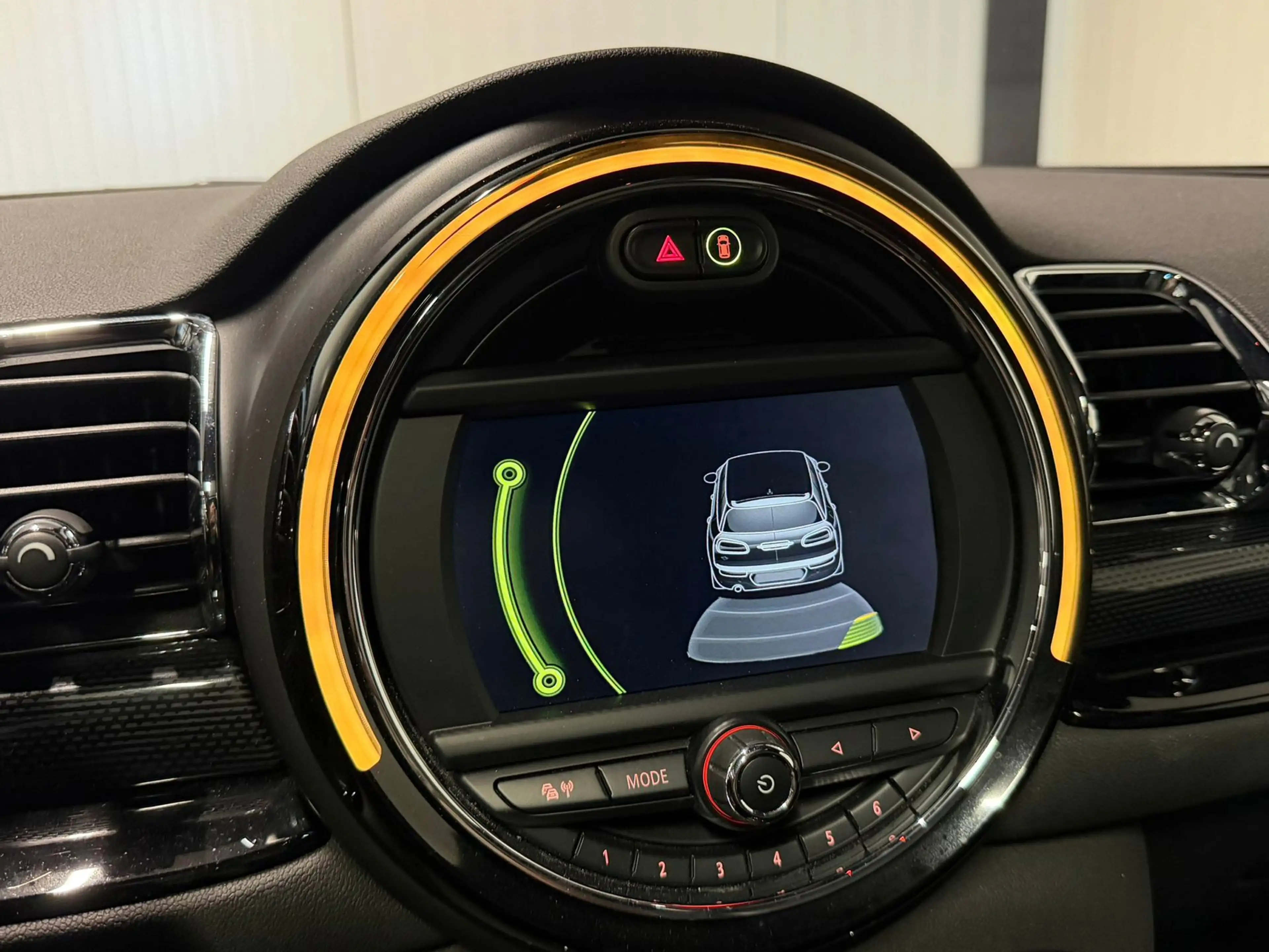 MINI Cooper S Clubman 2.0 Pepper Serious Business (PANO, LEDER, LED, STO — photo 14