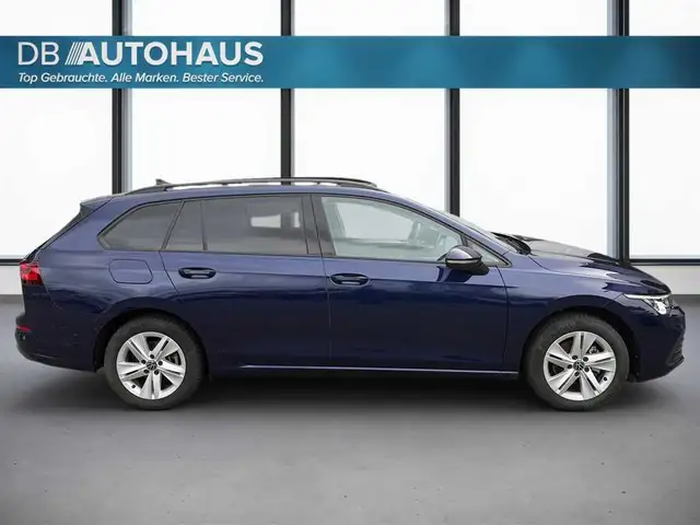 Volkswagen Golf view 3