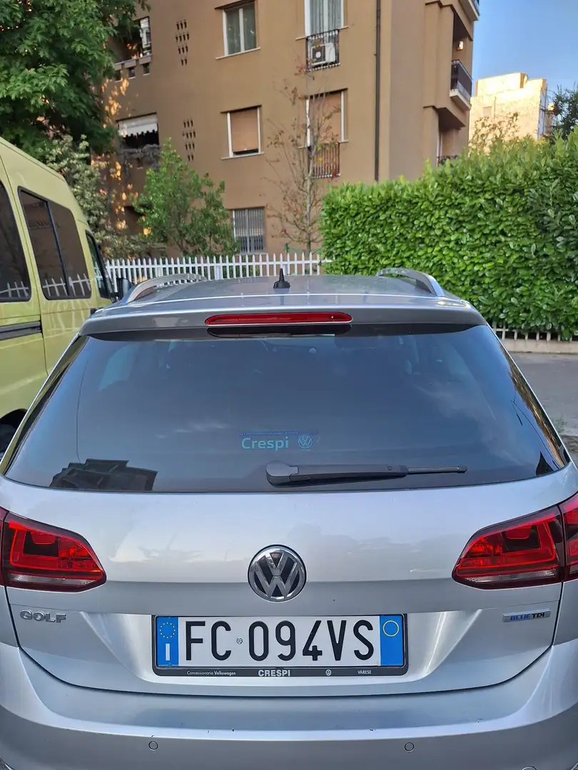 Volkswagen Golf Variant 1.6 tdi Comfortline Business 110cv - 1