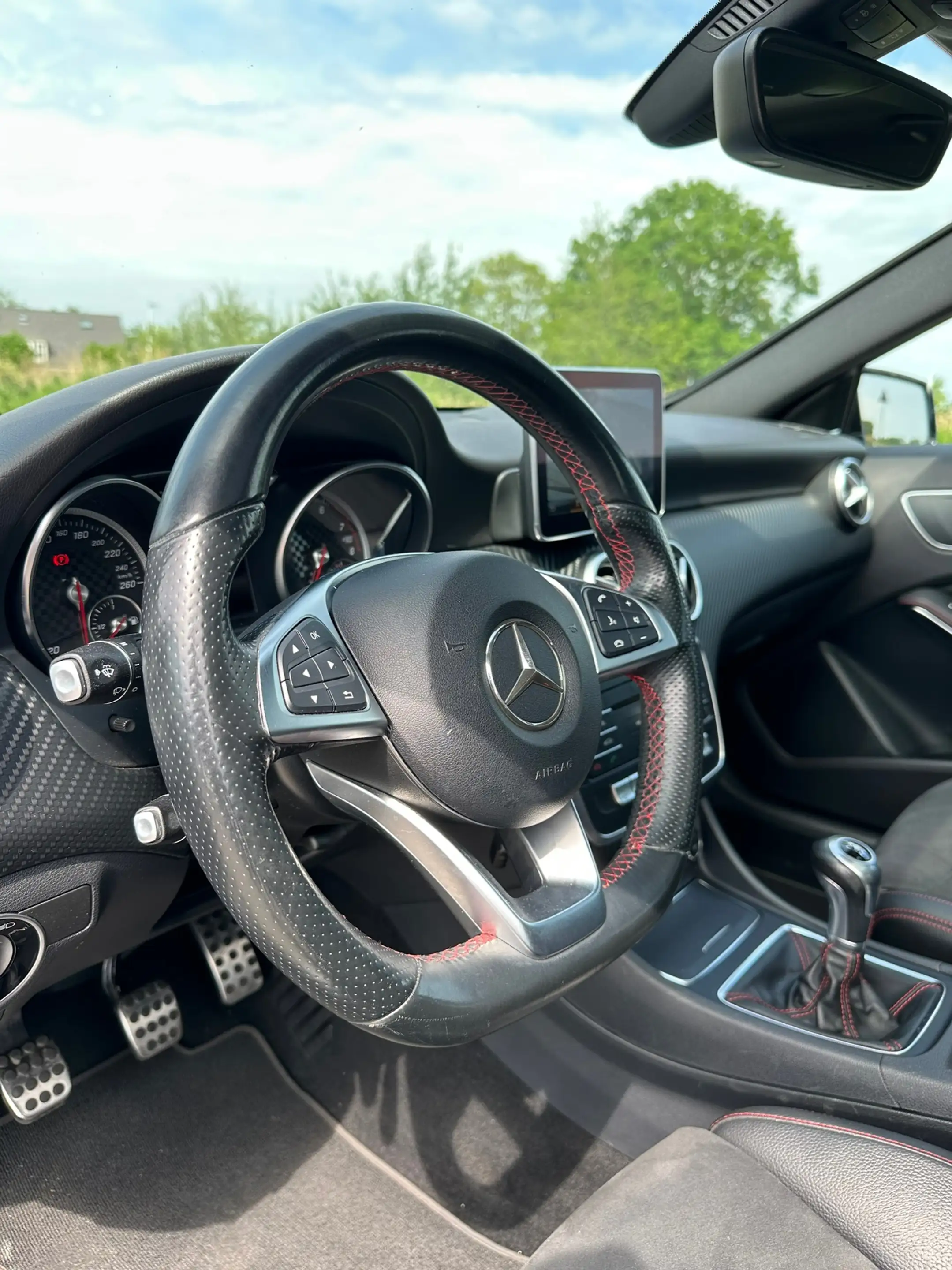 Mercedes-Benz A 250 AMG, Panorama, Harman Kardon, Camera, Schaalstoele — photo 14
