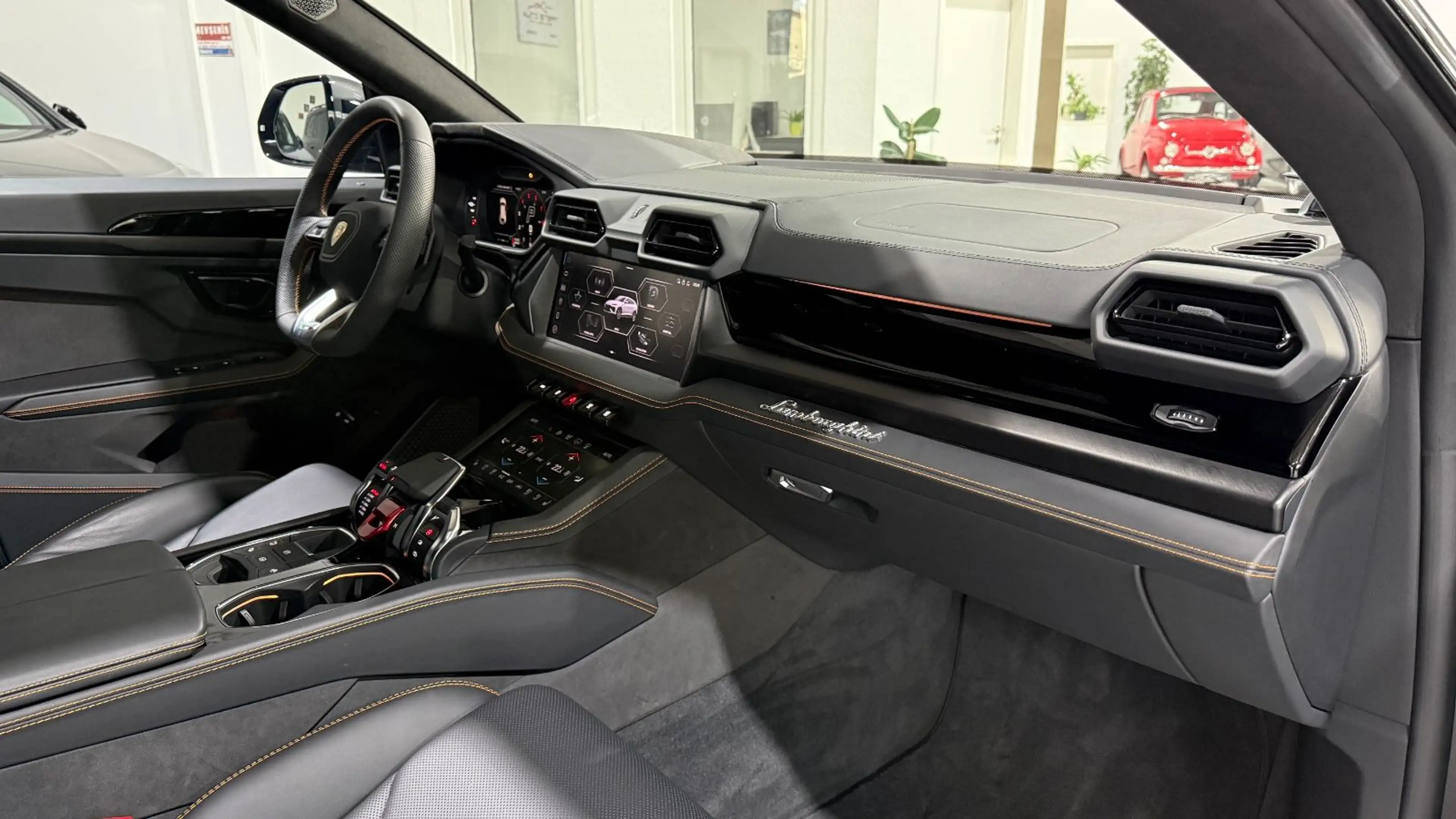 Lamborghini Urus SE 4.0 MY25 ANIMA B&O PANO HUD MASSAGE 23" — photo 15