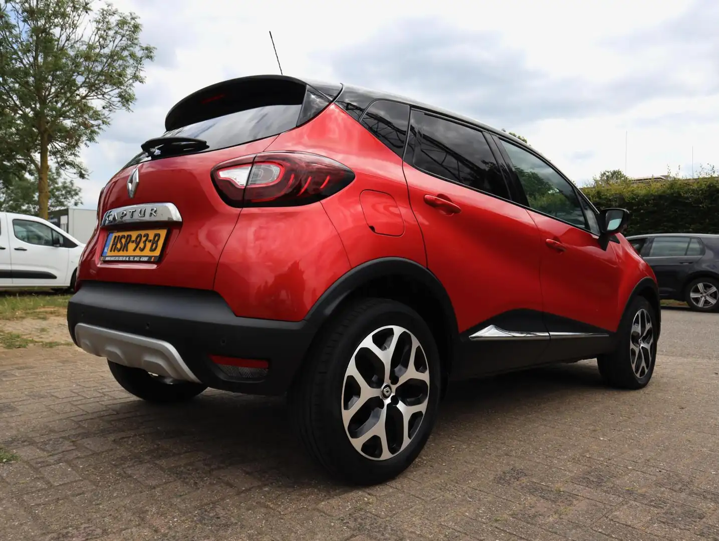 Renault Captur 1.2 TCe Intens Red Automaat (Vol-Opties!) Rood - 2