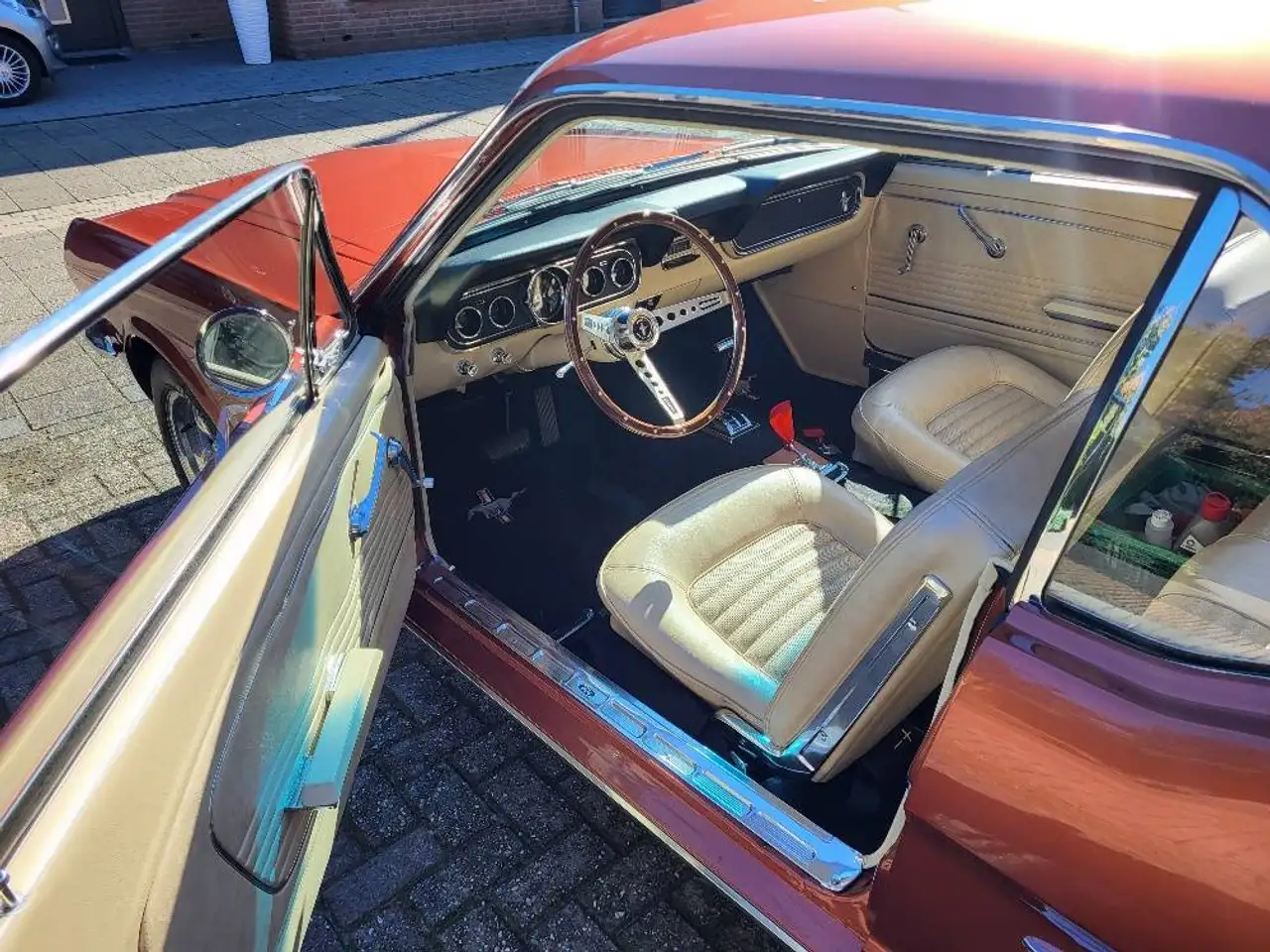 Ford Mustang Coupe, foto 3