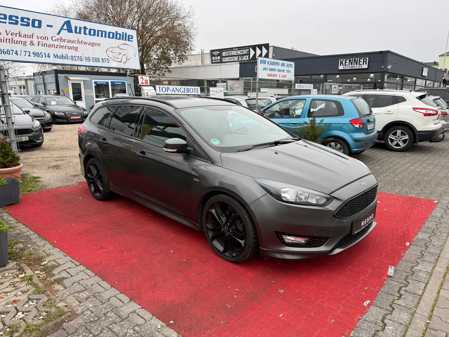 Ford Focus ST-Line *1-HAND*KLIMA*NAVI*AHK*MWST*EU-6* Grigio - 2