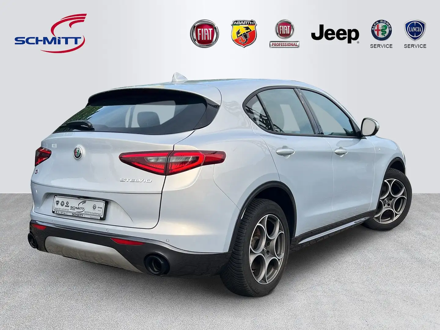 Alfa Romeo Stelvio Ti Q4 *ASSISTENZ-PAKET* srebrna - 2