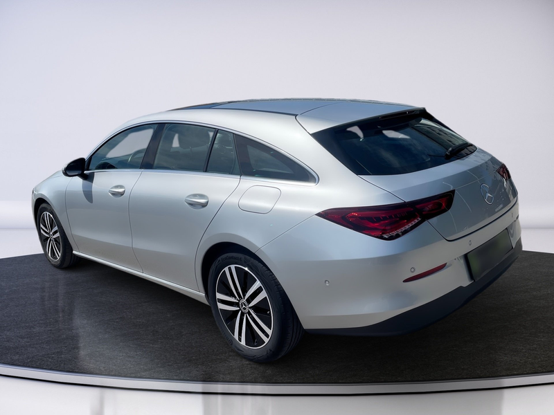 Mercedes-Benz CLA 200 d Shooting Brake Rückfahrkamera,Klima — photo 4