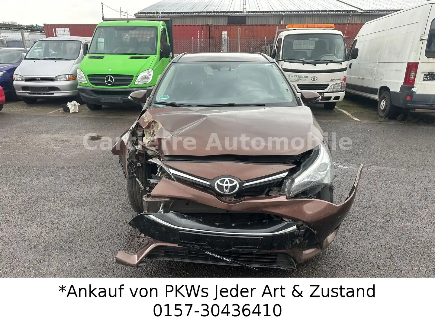 Toyota Avensis Touring Sports Comfort *EURO6*Kamera*PDC Braun - 2
