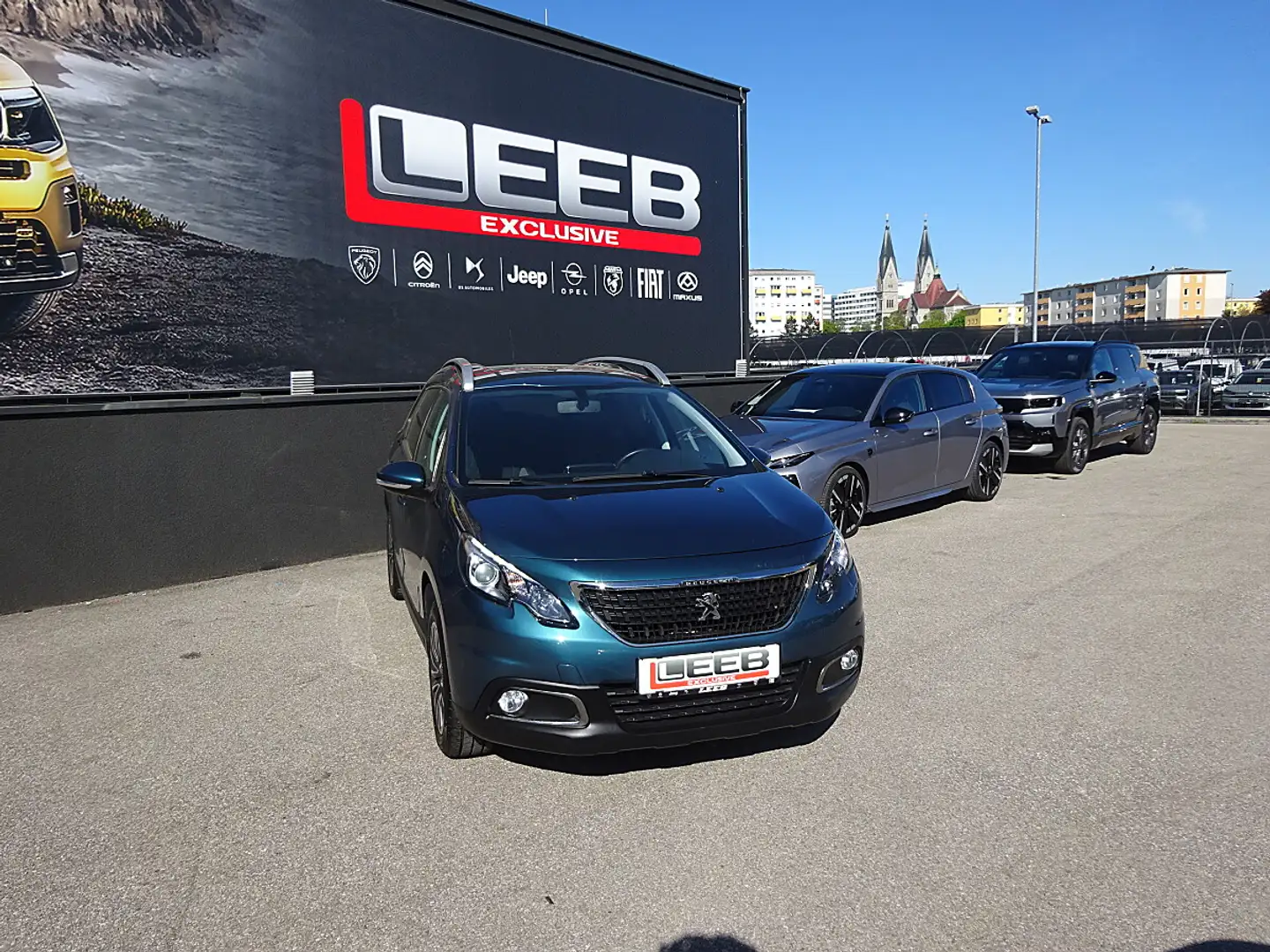 Peugeot 2008 1,2 PureTech 82 Active S&S Grün - 2