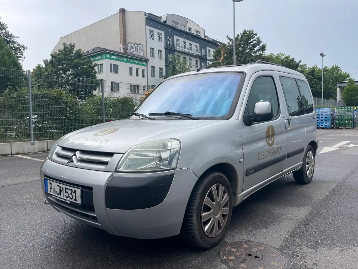 Citroen Berlingo 1.6 16V Multispace,Klima,Pano,Allwetter Grau - 2