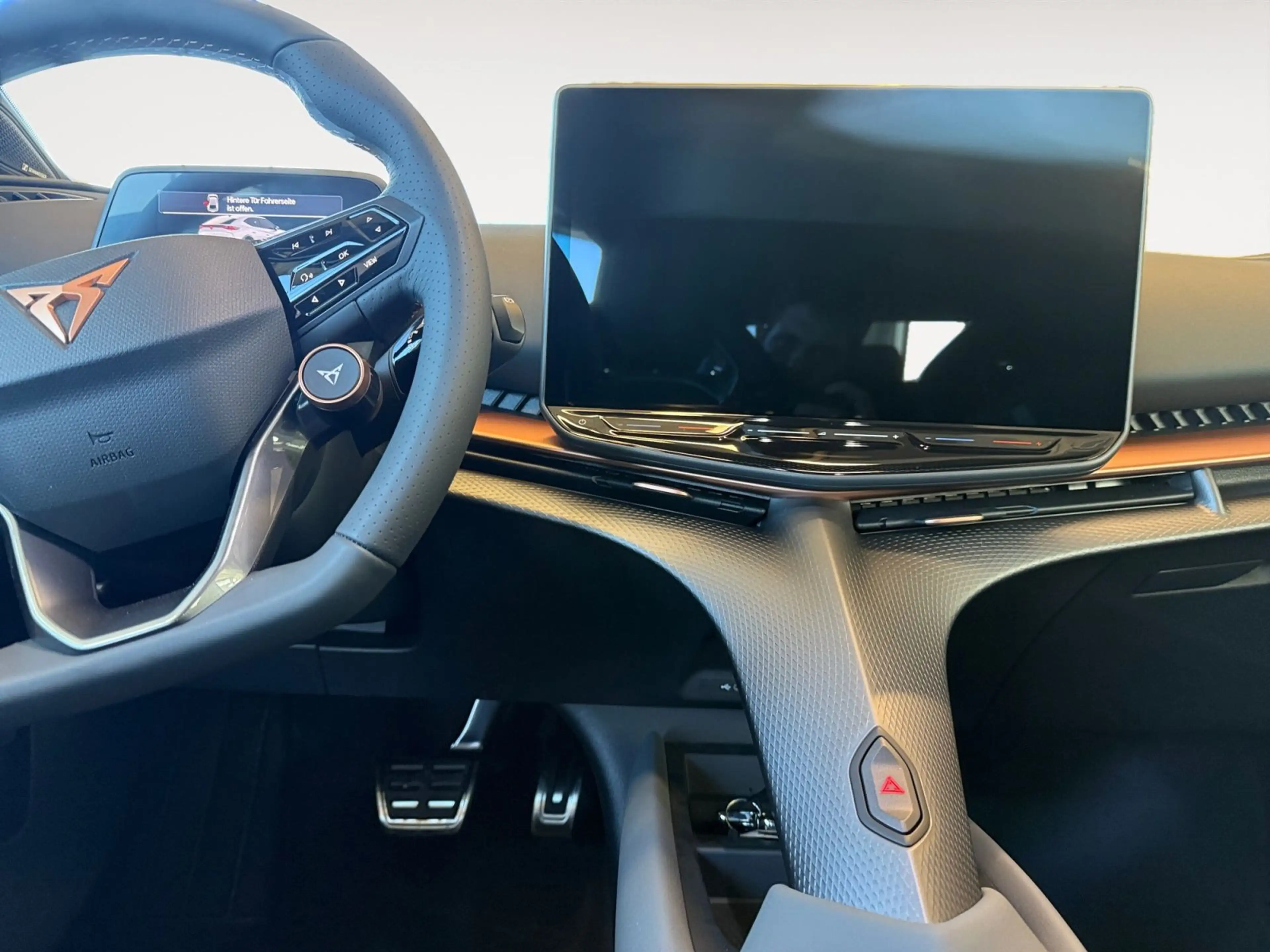 CUPRA Tavascan VZ Extreme, Head Up, Sennheiser, Matrix — photo 12
