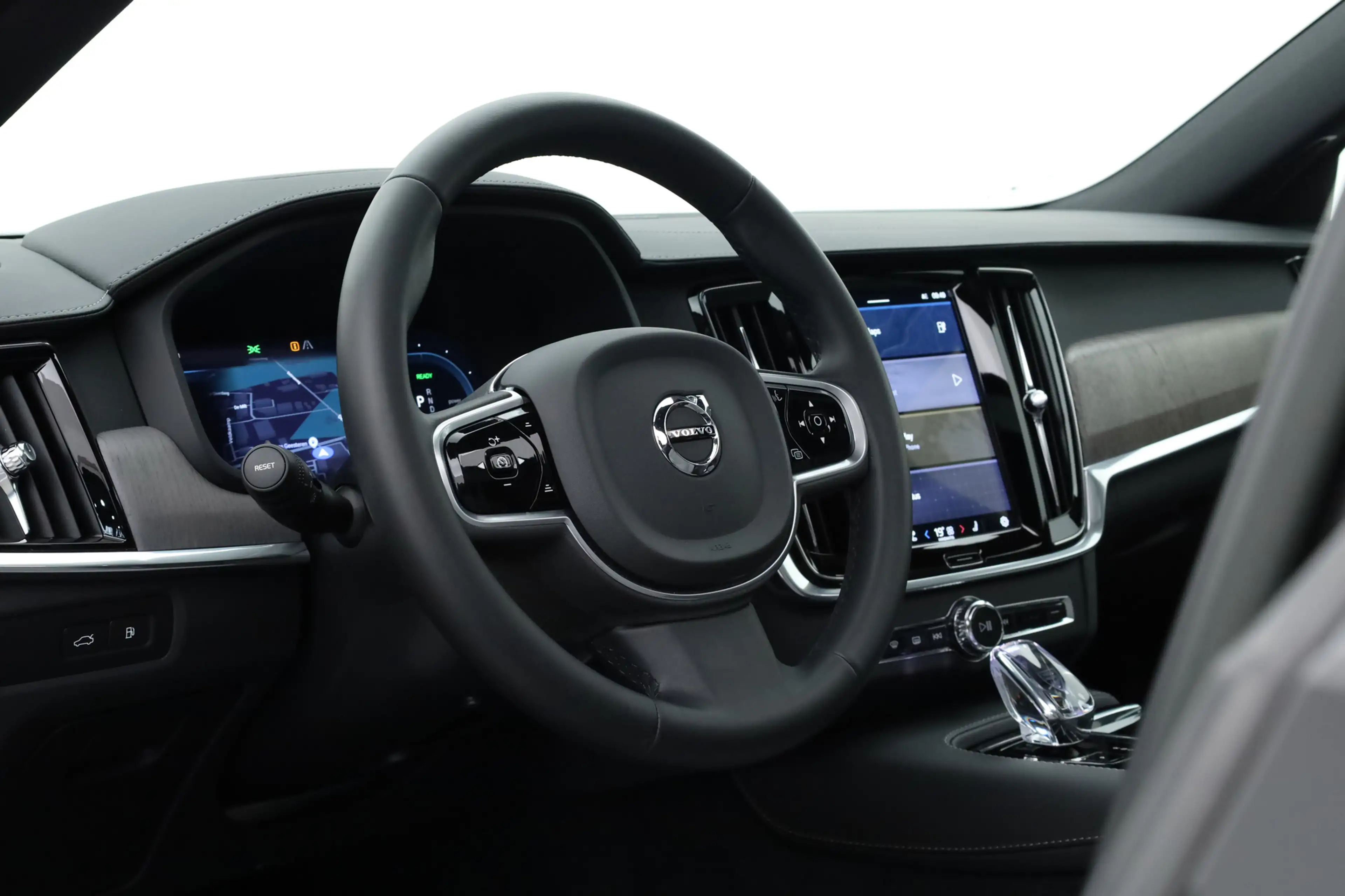 Volvo V90 2.0 T6 Plug-in hybrid AWD Ultimate Dark | Long Ran — photo 5