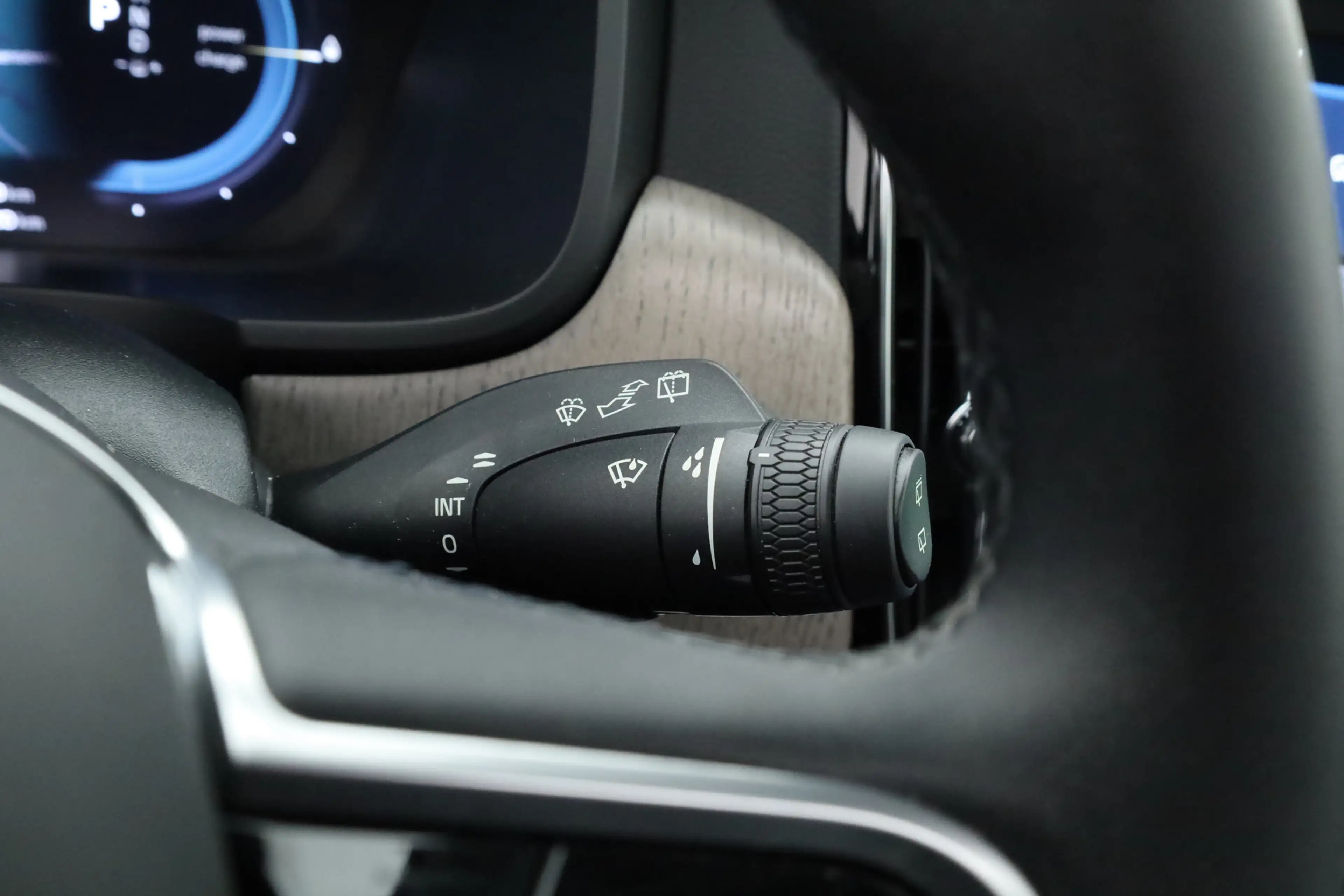 Volvo V90 2.0 T6 Plug-in hybrid AWD Ultimate Dark | Long Ran — photo 15