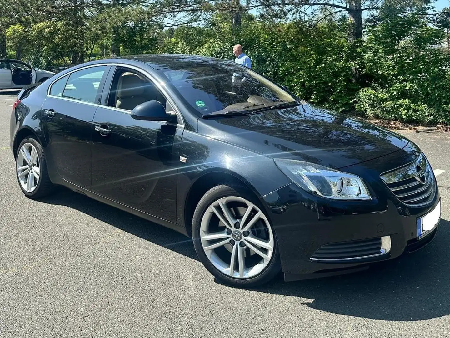 Opel Insignia Insignia 1.6 Turbo Edition Schwarz - 1