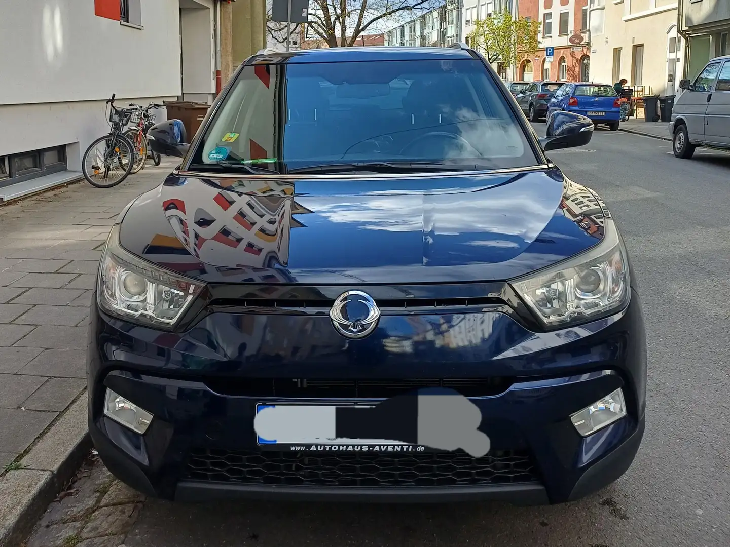 SsangYong Tivoli Blau - 2