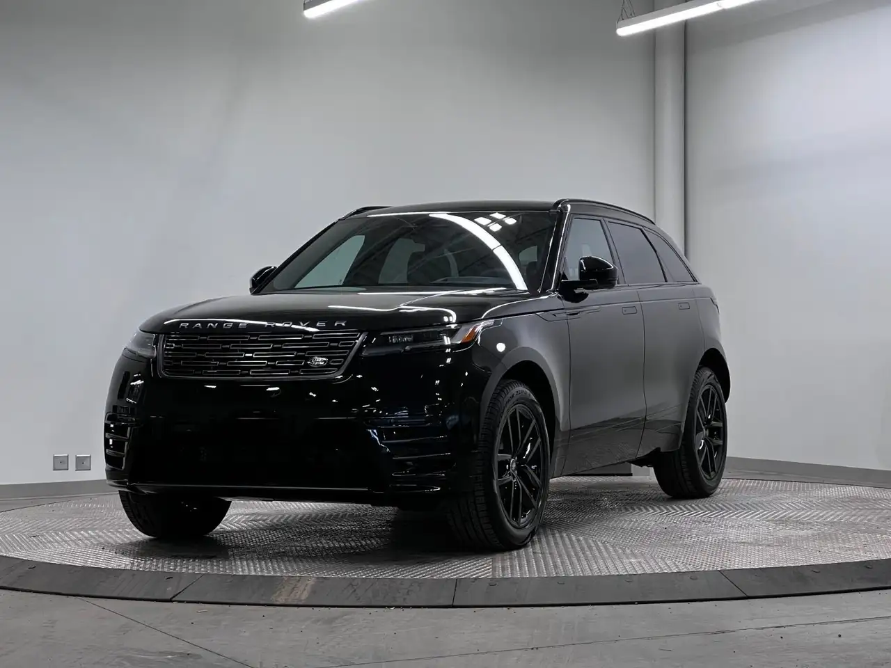 2026 Land Rover Range Rover Velar