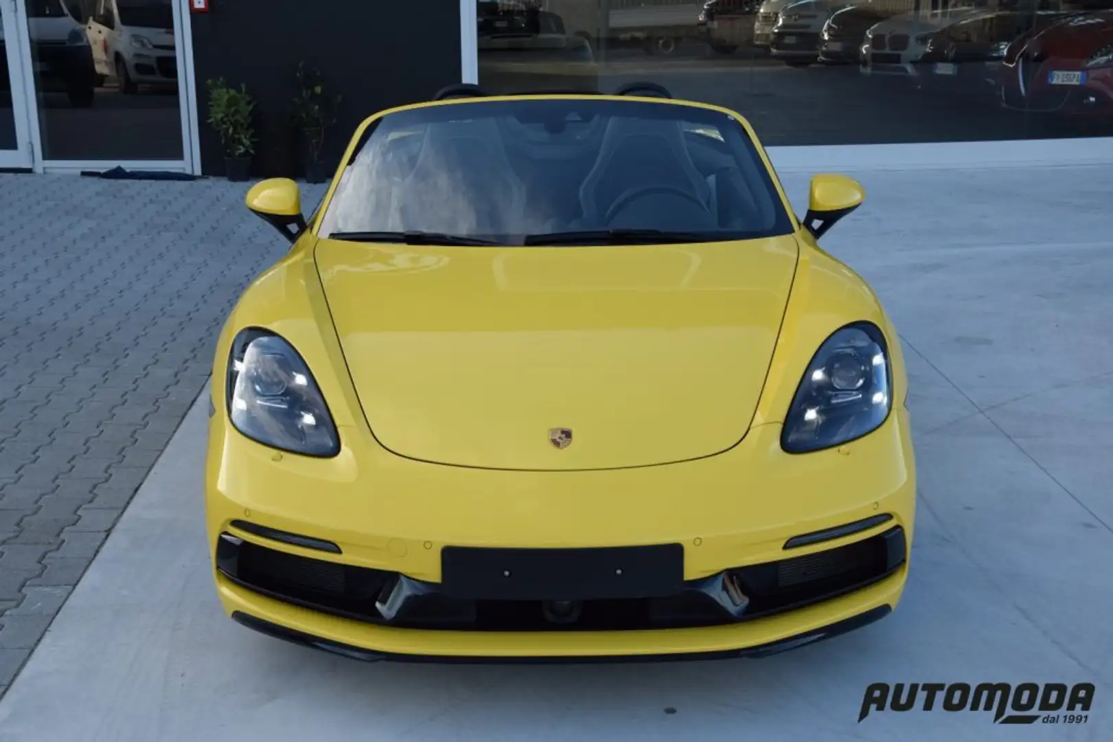 Porsche 718 Spyder 2.5 GTS UFF. PORSCHE Yellow - 2