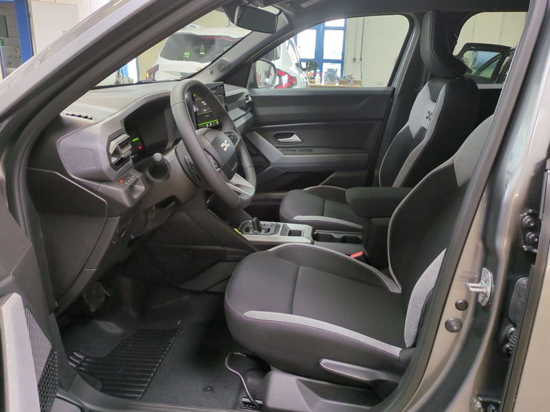 Dacia Duster Journey Eco-G 120 auto*City-Winter-Plus-P — photo 12
