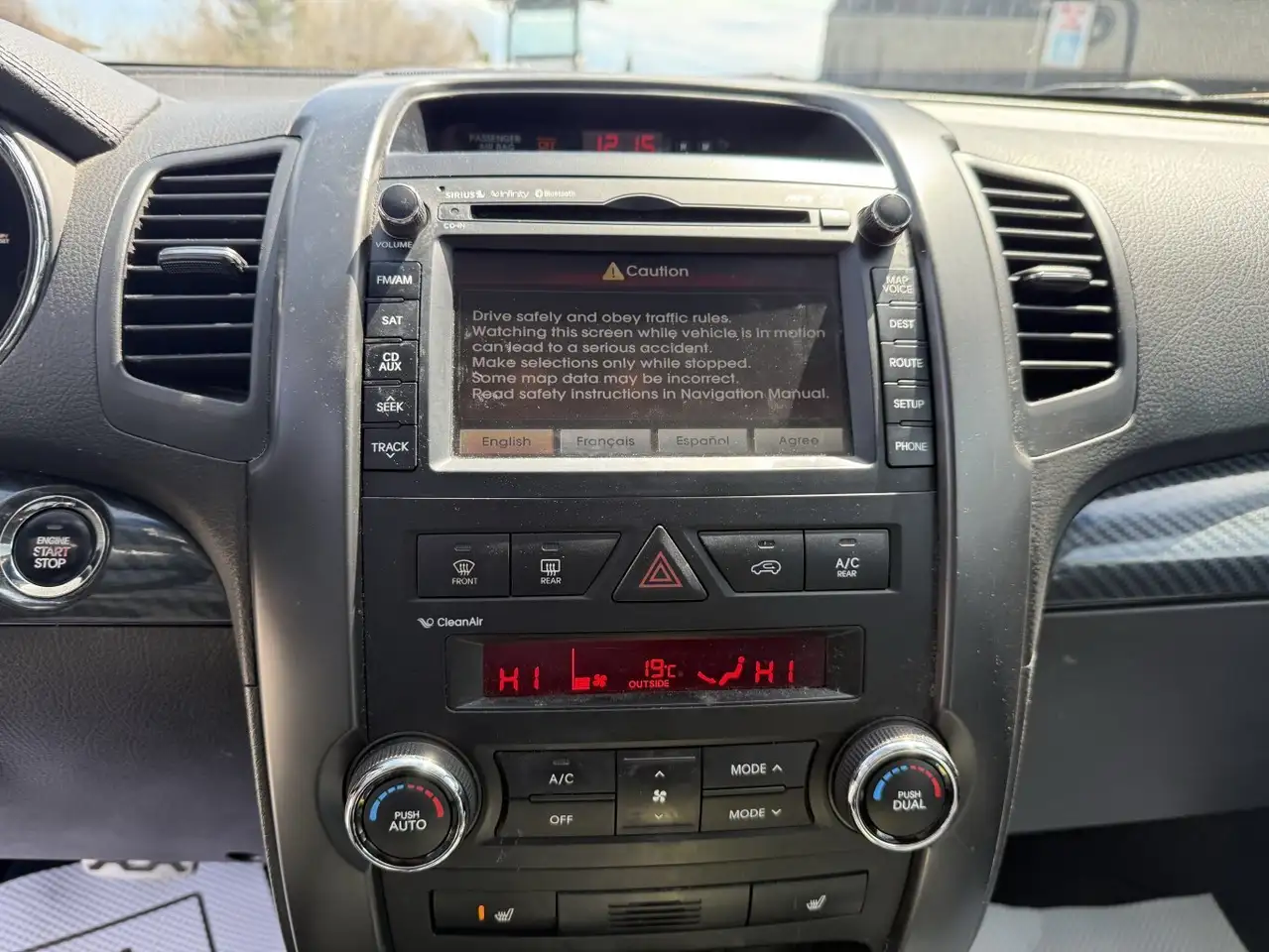 Kia Sorento снимка Kia Sorento