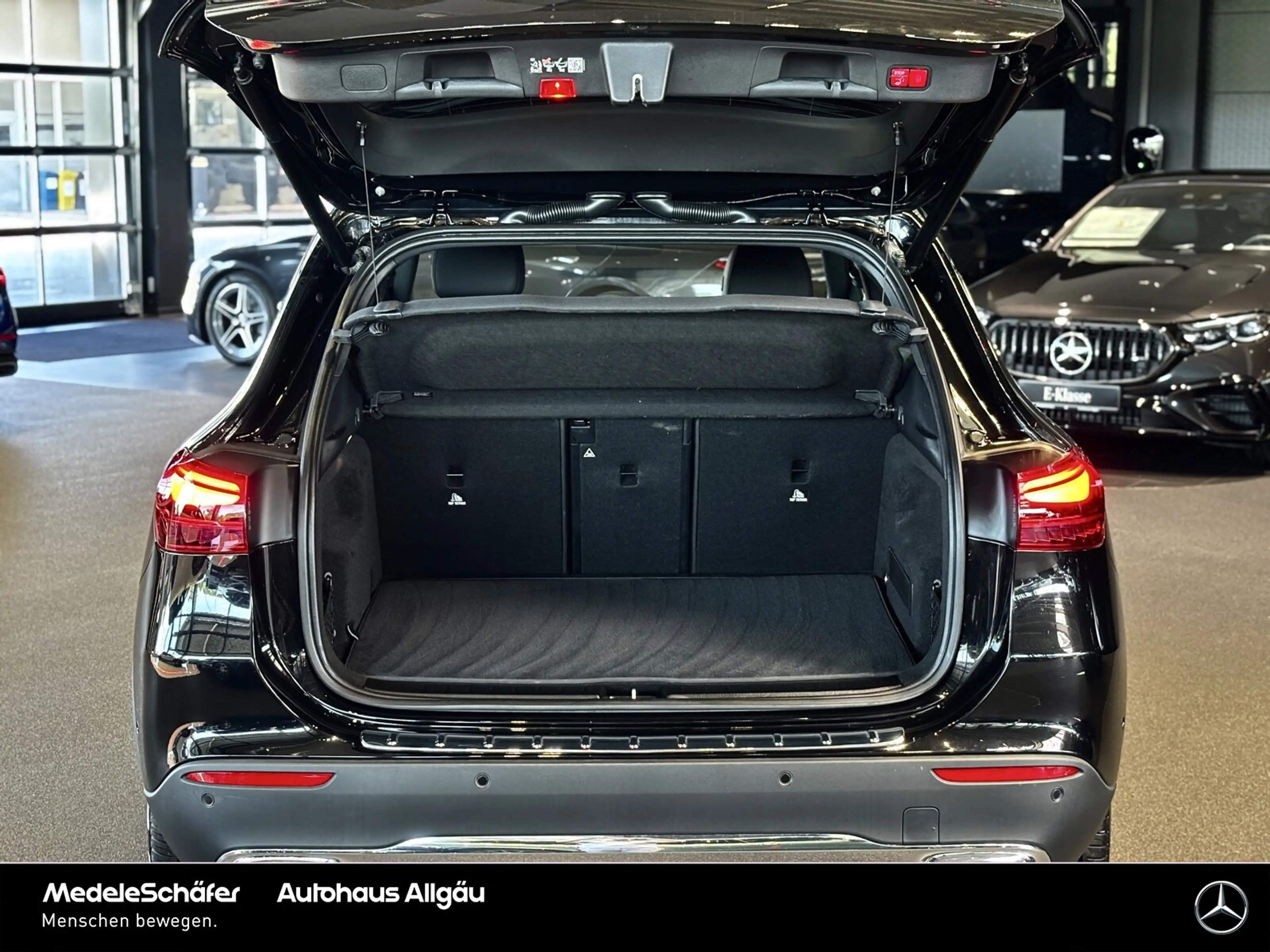 Mercedes-Benz GLA 220 GLA 220 d 4M Progressive Vorr.-Distronic Kamera — photo 11