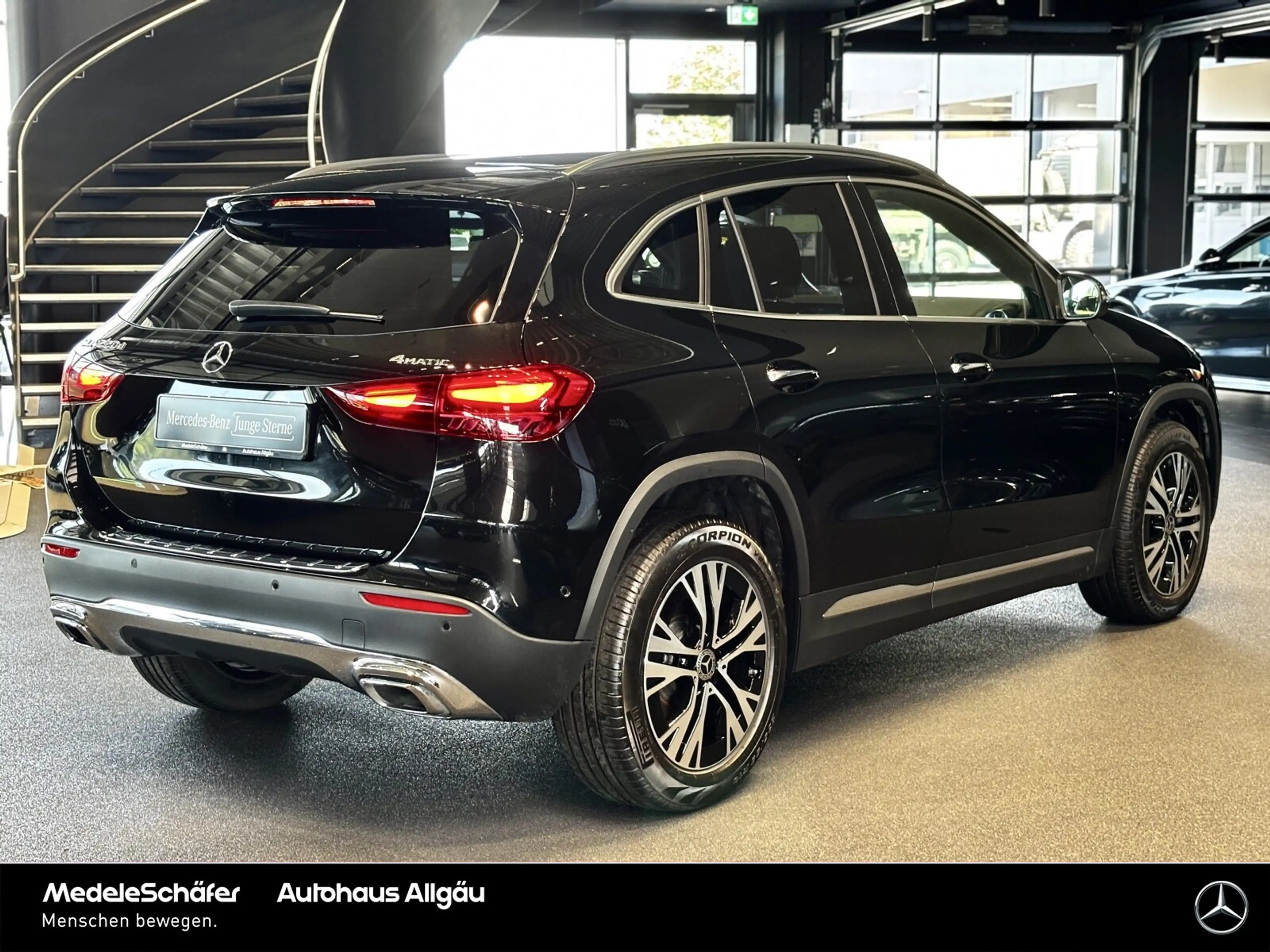 Mercedes-Benz GLA 220 GLA 220 d 4M Progressive Vorr.-Distronic Kamera — photo 12