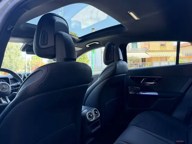 Mercedes-Benz GLC view 8