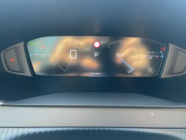 Peugeot 2008 view 15