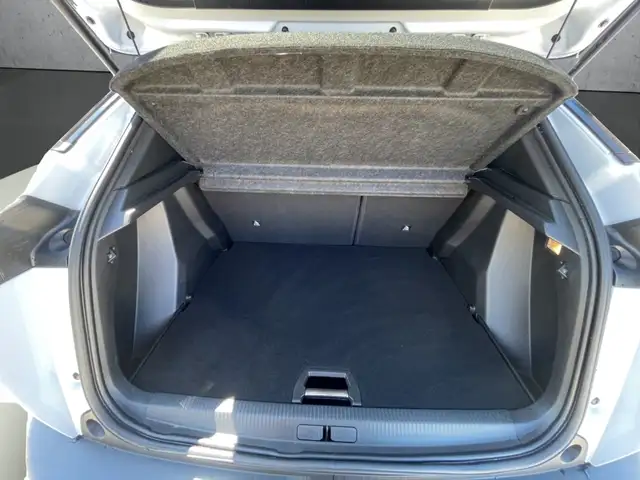 Peugeot 2008 view 7