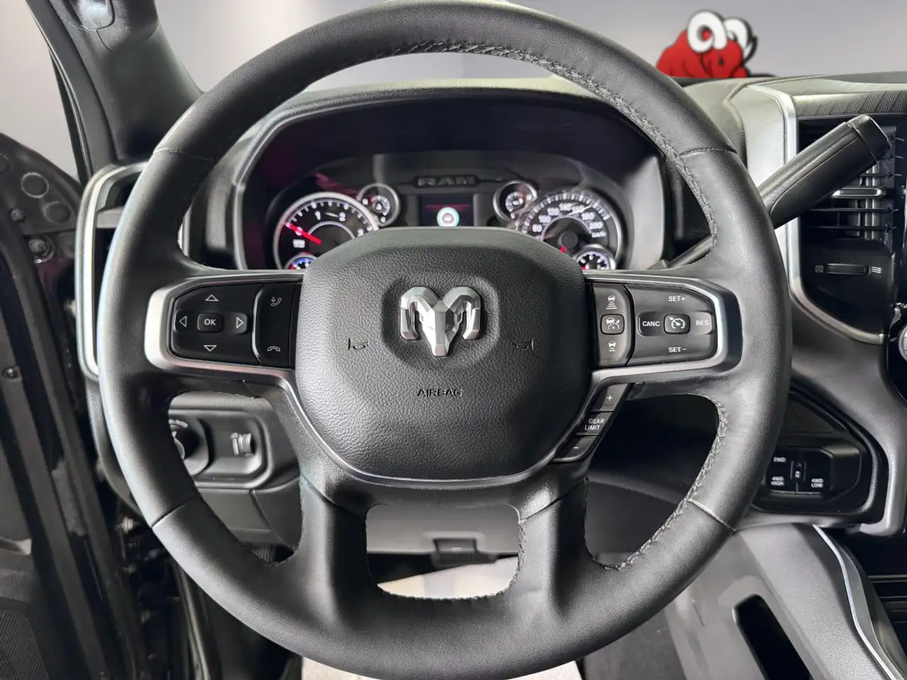 RAM 2500 снимка RAM 2500