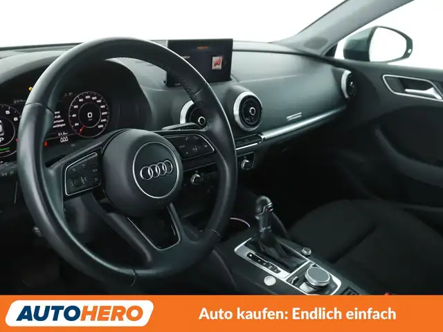 Audi A3 view 11